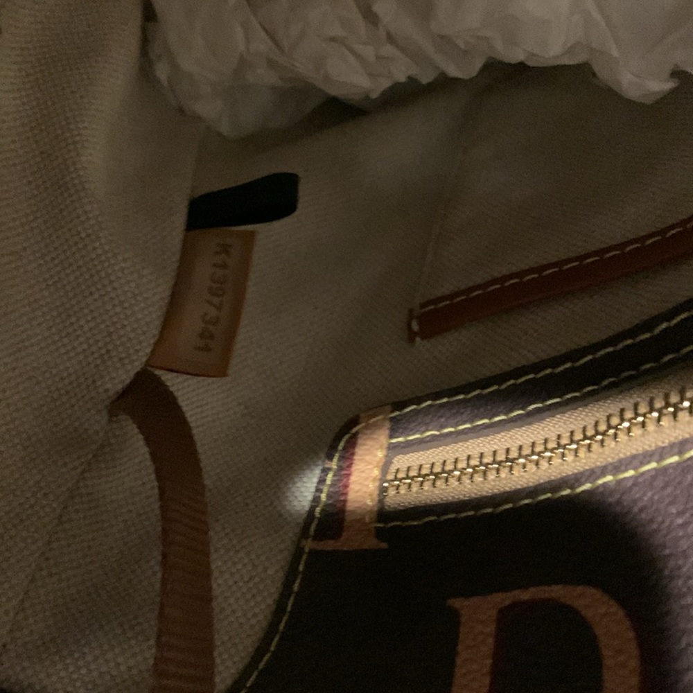 LMT: Dooney & Bourke Monogram Ridley - Picture 13 of 17